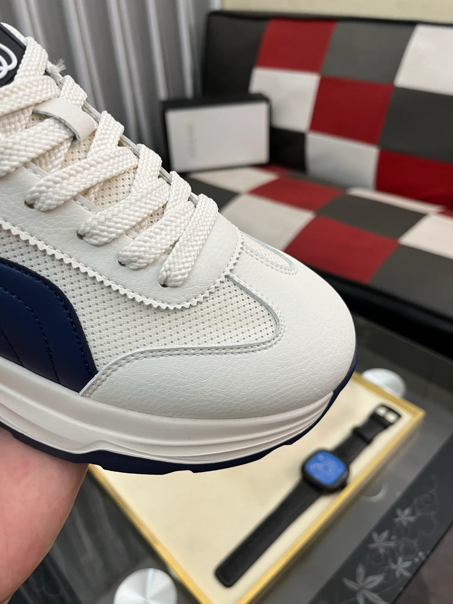 Men's Men's Shoes 💰458⌚️⌚️【GUCCI】Gucci men's latest white shoe series casual shoes! The official website is built 1:1. Upper: Made of imported cowhide, with electric embroidery ➕Inner lining: Made of high-quality first-layer pigskin, soft and comfortable. Picky material selection and exquisite workmanship give you the best enjoyment. Size: 38-443️⃣Colors available